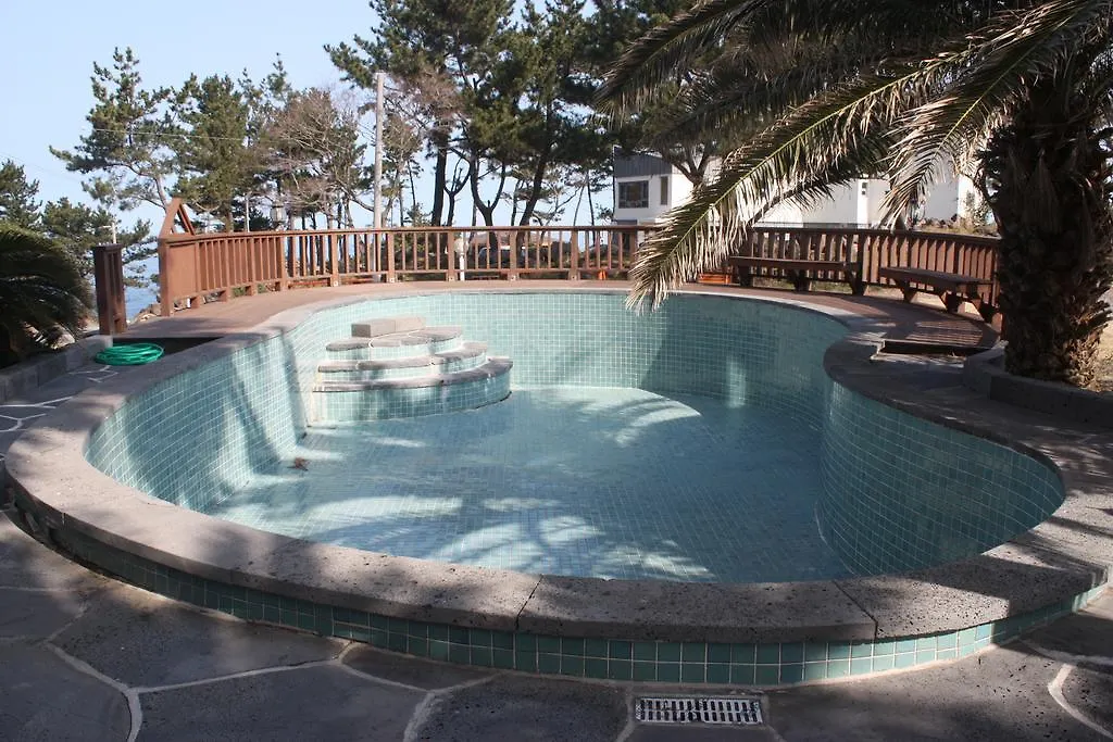 Holiday home Queensbay Pension Jeju